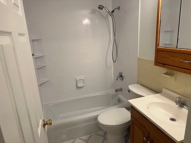 238 Rock St C-5, Norwood, MA 02062