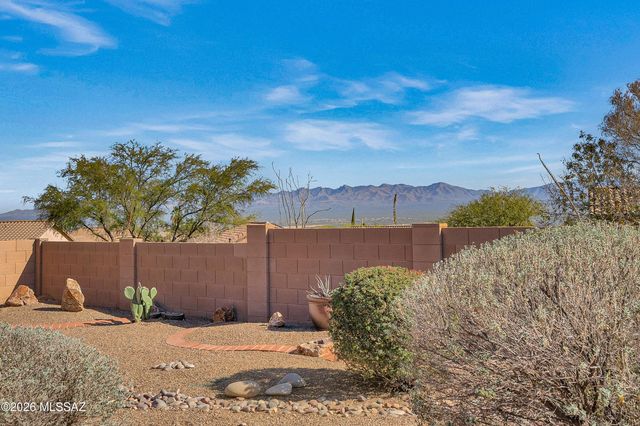 971 W Rio Teras, Green Valley, AZ 85614