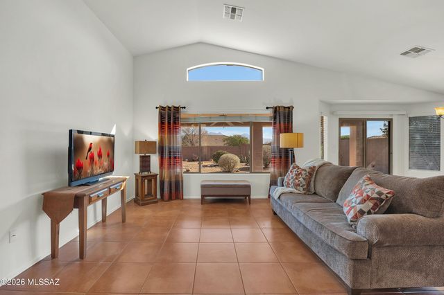 971 W Rio Teras, Green Valley, AZ 85614