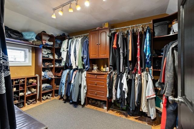 35 Lakeside Blvd, North Reading, MA 01864