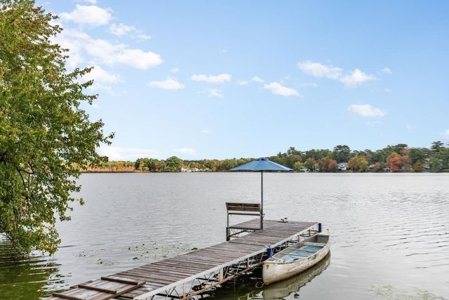 35 Lakeside Blvd, North Reading, MA 01864