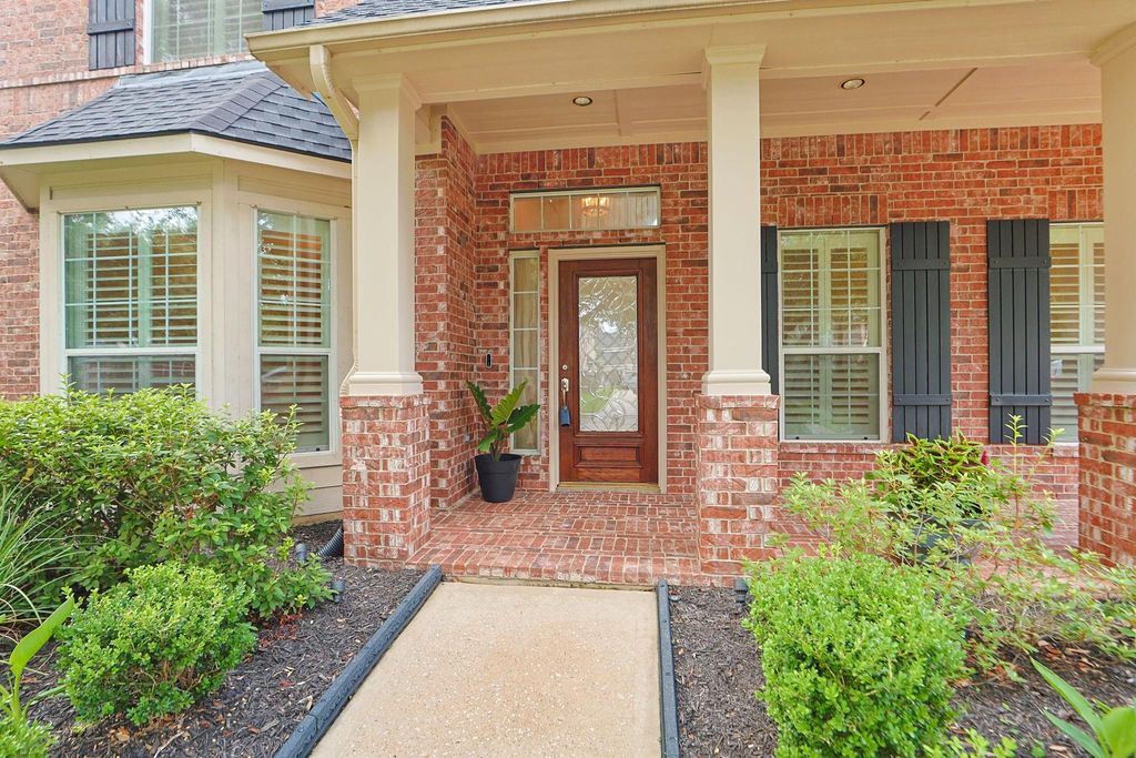 10222 Birchline Drive, Spring, TX 77379