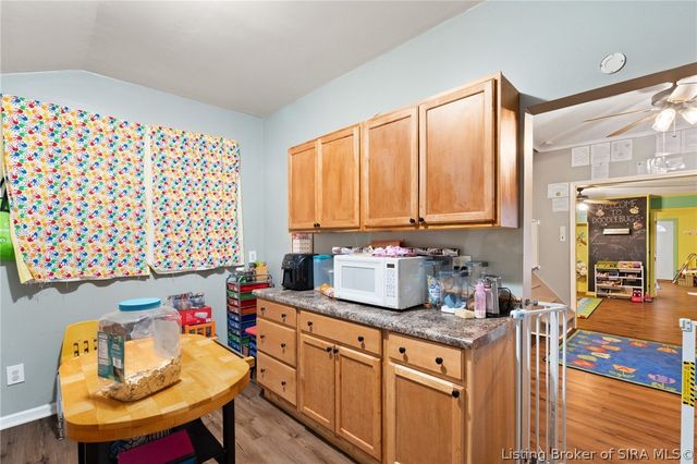 1120 Ekin Avenue, New Albany, IN 47150