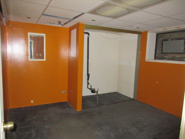 8347 S Green Street, Chicago, IL 60620