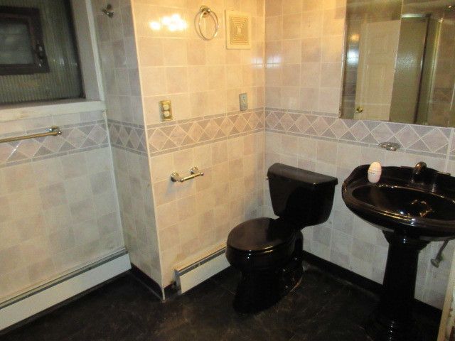 8347 S Green Street, Chicago, IL 60620