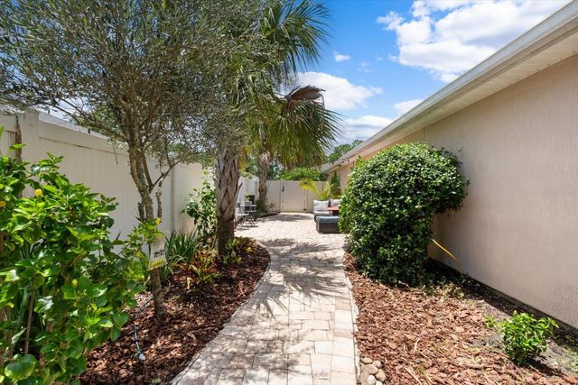 24 RIVIERA ESTATES COURT, Palm Coast, FL 32164