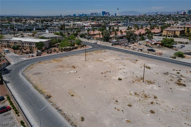 McKnight St, Las Vegas, NV 89101