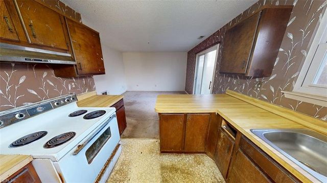 3864 Danville CT, Virginia Beach, VA 23453