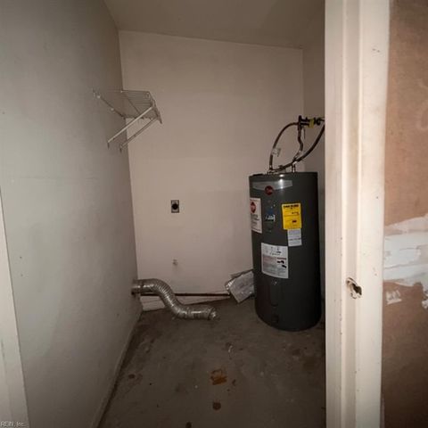 3864 Danville CT, Virginia Beach, VA 23453