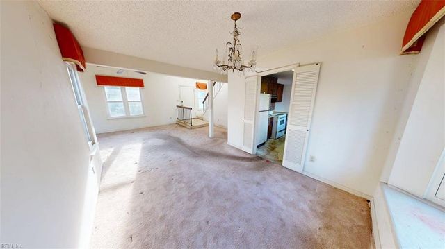 3864 Danville CT, Virginia Beach, VA 23453