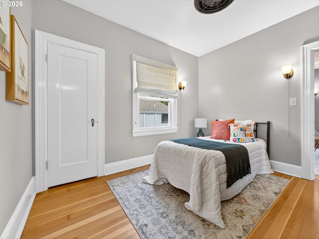 635 N TERRY St, Portland, OR 97217