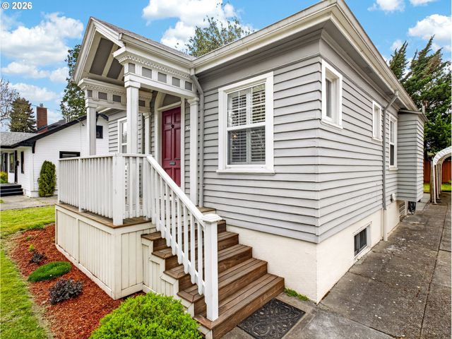 635 N TERRY St, Portland, OR 97217