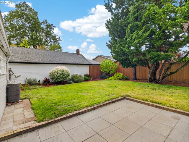 635 N TERRY St, Portland, OR 97217