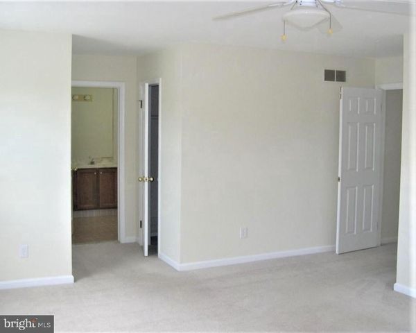 1359 CHASE RD, Newtown, PA 18940