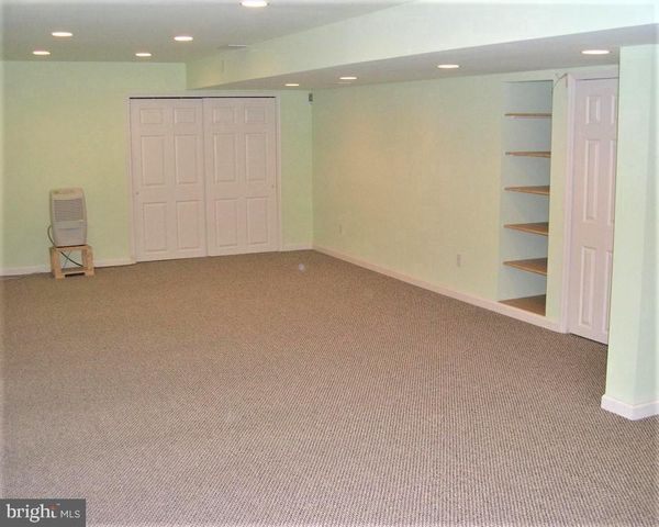 1359 CHASE RD, Newtown, PA 18940