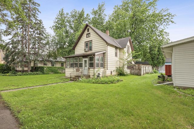 411 N 5th Street, Montevideo, MN 56265