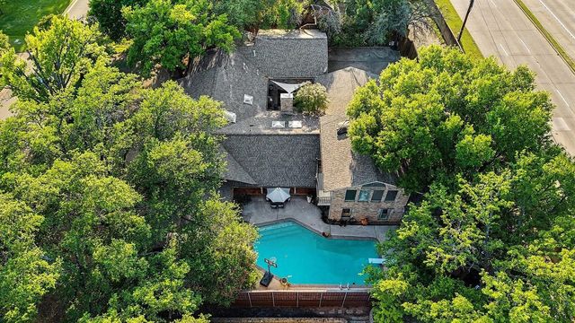 6517 Briarmeade Drive, Dallas, TX 75254