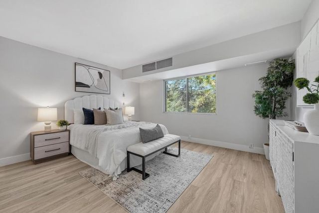 101 Alma Street 301, Palo Alto, CA 94301