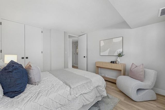 101 Alma Street 301, Palo Alto, CA 94301