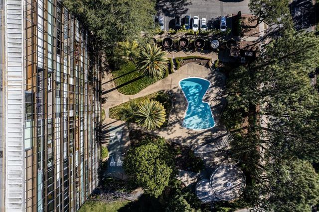 101 Alma Street 301, Palo Alto, CA 94301
