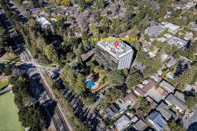 101 Alma Street 301, Palo Alto, CA 94301