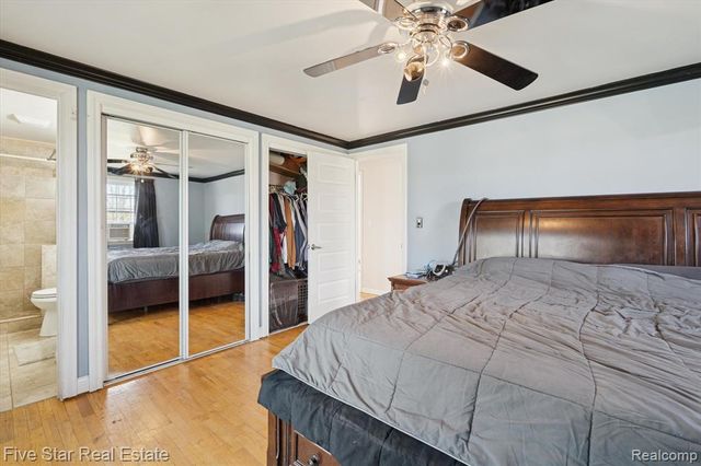 6024 E Holly Road, Holly, MI 48442