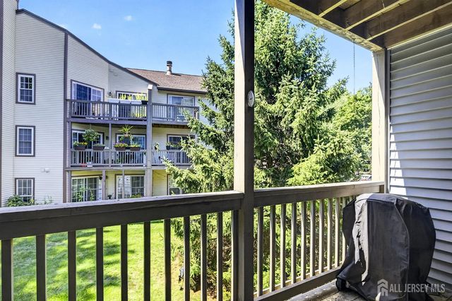 3252 Cypress Court, South Brunswick, NJ 08852