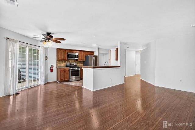 3252 Cypress Court, South Brunswick, NJ 08852
