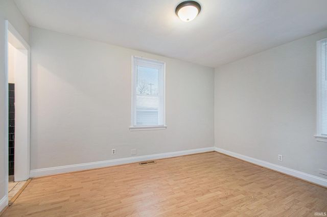 1710 E Calvert Street, South Bend, IN 46613