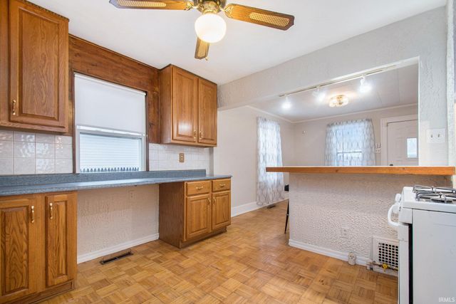 1710 E Calvert Street, South Bend, IN 46613