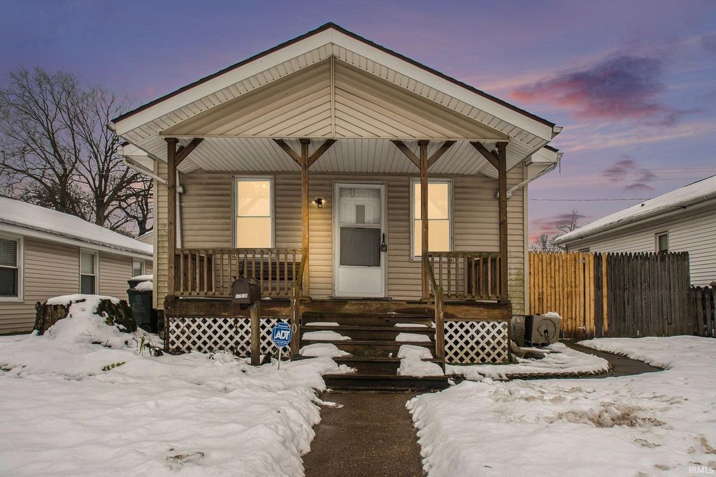 1710 E Calvert Street, South Bend, IN 46613