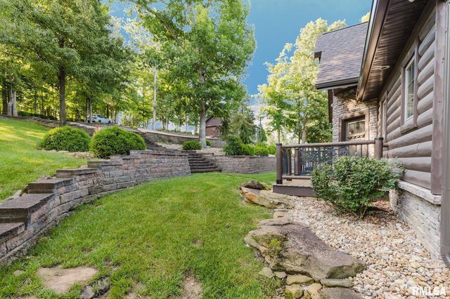 3525 Parrish Ridge Lane, Goreville, IL 62939