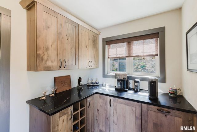 3525 Parrish Ridge Lane, Goreville, IL 62939