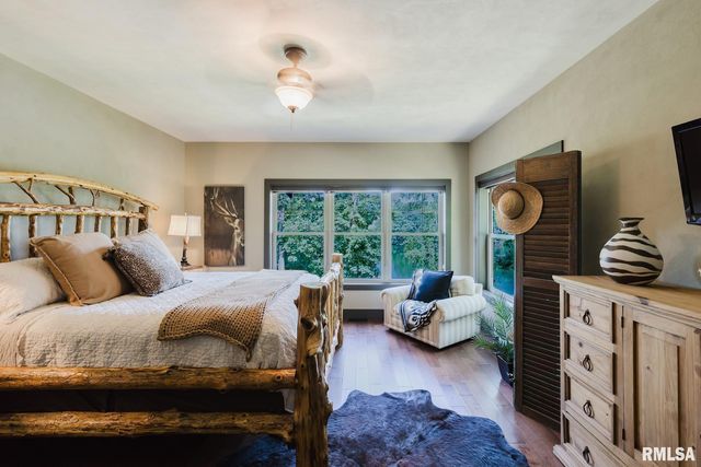 3525 Parrish Ridge Lane, Goreville, IL 62939