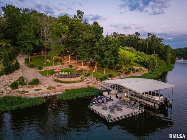 3525 Parrish Ridge Lane, Goreville, IL 62939