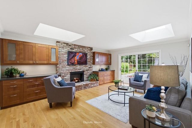 19201 Harleigh Drive, Saratoga, CA 95070