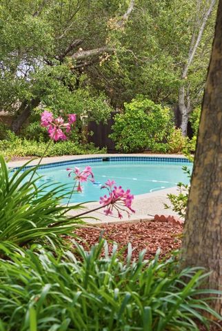 19201 Harleigh Drive, Saratoga, CA 95070