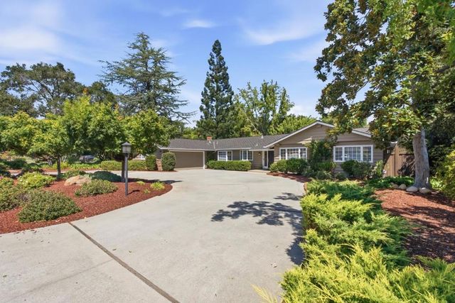 19201 Harleigh Drive, Saratoga, CA 95070