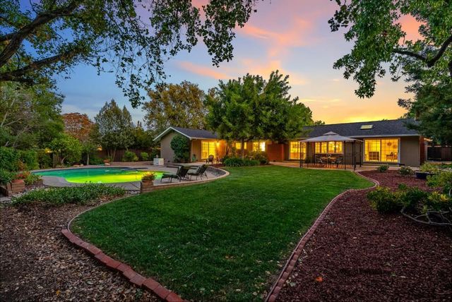 19201 Harleigh Drive, Saratoga, CA 95070