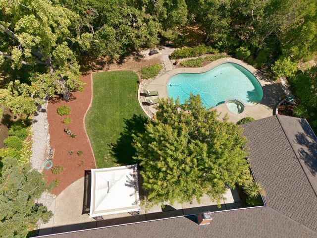 19201 Harleigh Drive, Saratoga, CA 95070