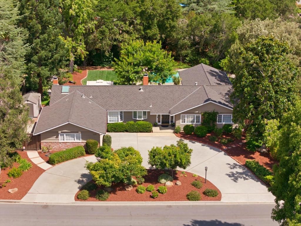 19201 Harleigh Drive, Saratoga, CA 95070