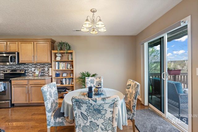 3125 S Jupiter Ave, Boise, ID 83709