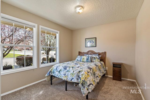 3125 S Jupiter Ave, Boise, ID 83709