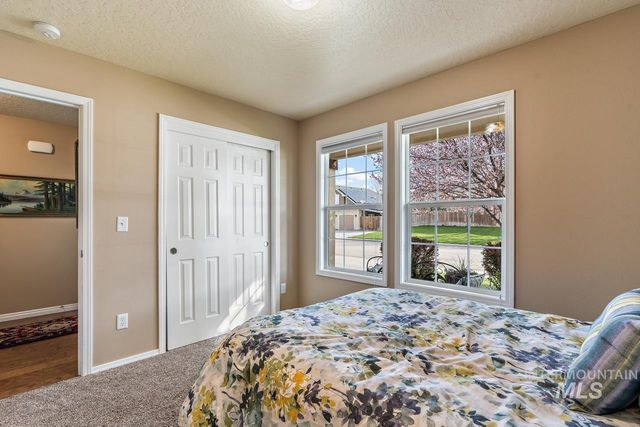 3125 S Jupiter Ave, Boise, ID 83709