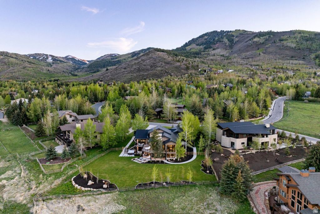 Image 65 of property listing at 2586 ASPEN SPRINGS DR., Park City, UT 84060
