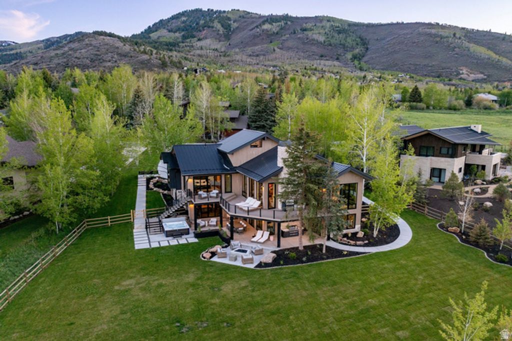Image 68 of property listing at 2586 ASPEN SPRINGS DR., Park City, UT 84060