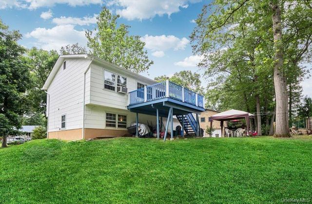 95 Hillside Avenue, Suffern, NY 10901