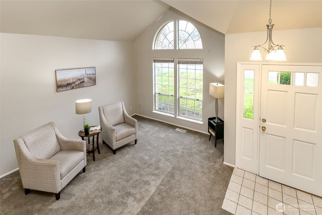 27513 SE 140th Avenue SE, Kent, WA 98042