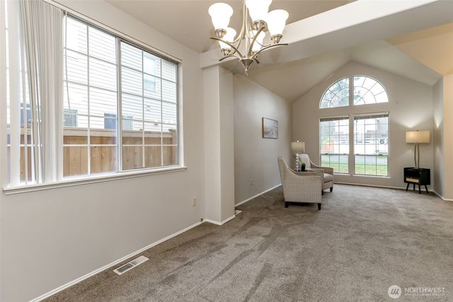 27513 SE 140th Avenue SE, Kent, WA 98042