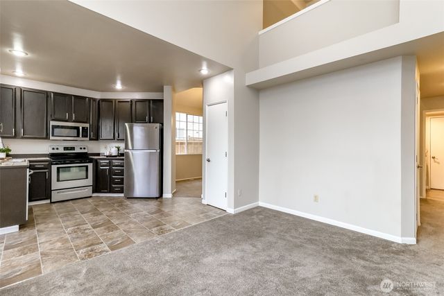 27513 SE 140th Avenue SE, Kent, WA 98042